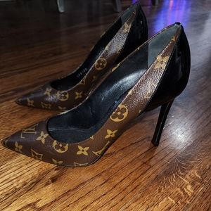 Louis Vuitton monogram pumps